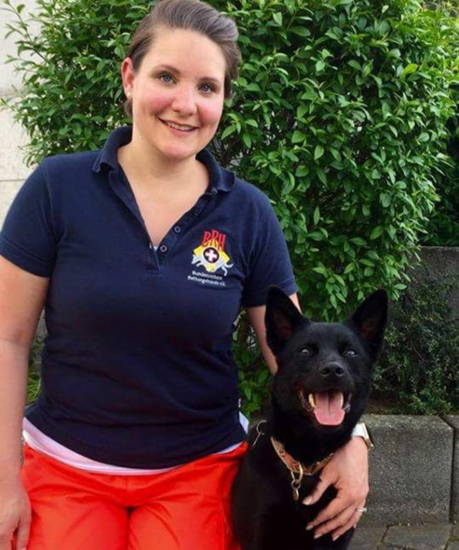 Rettungshundeteam Leonie mit Harvey