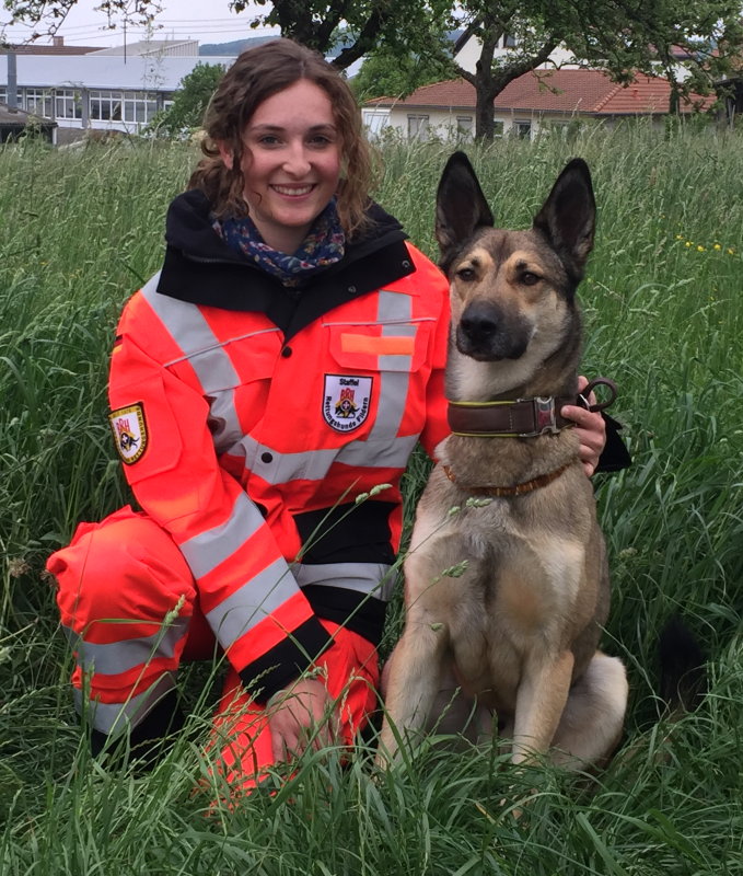 Rettungshundeteam Theresa und Basti