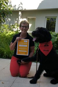 Besuchshundeteam Daniela und Akido