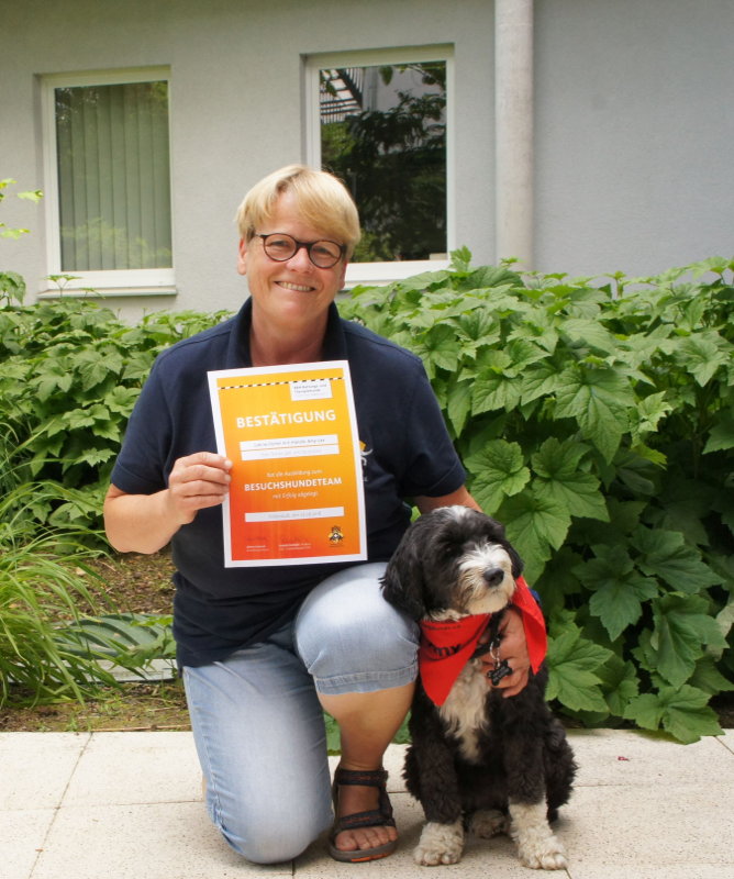 Besuchshundeteam Sabine und Amy