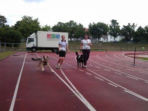 Spendenlauf 2018 - Basti, Theresa, Mephisto, Tatjana