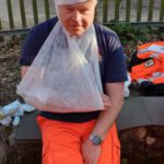 Armer Tino, aber immerhin gut versorgt ;)